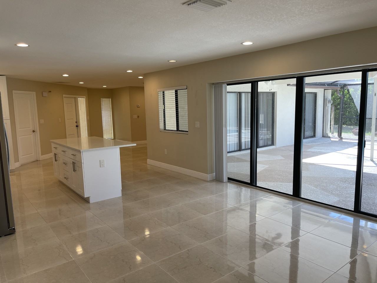 255 Pine Valley Cir - Photo 4 of 36