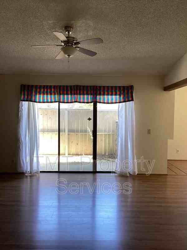 7847 Orchard Woods Cir - Photo 7 of 26
