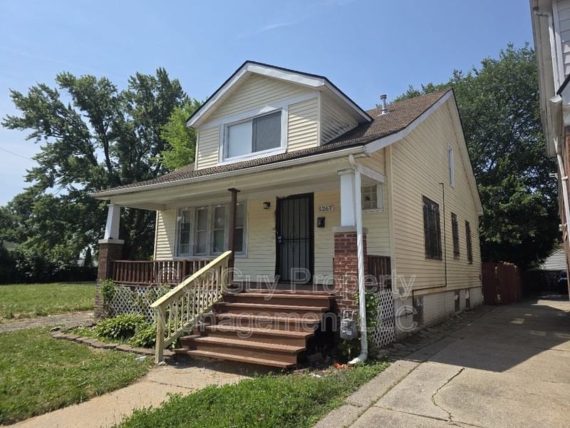 5276 Maryland St - Photo 2 of 14