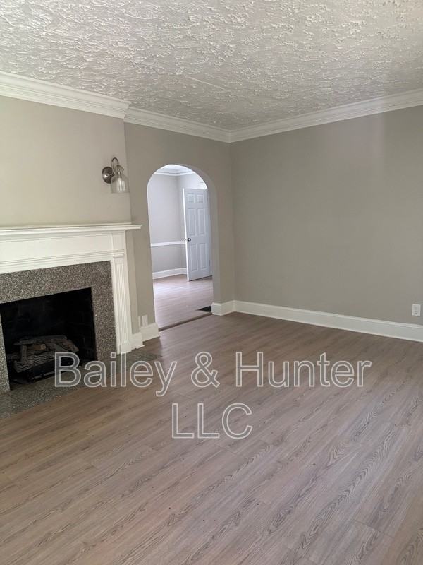 1306 Cahaba Dr Sw - Photo 2 of 14