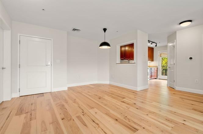 318 Rindge Ave #102 - Photo 2 of 14