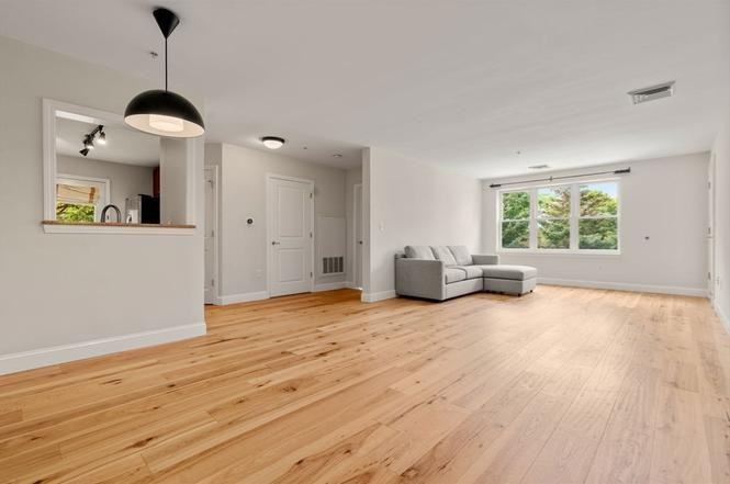 318 Rindge Ave #102 - Photo 3 of 14