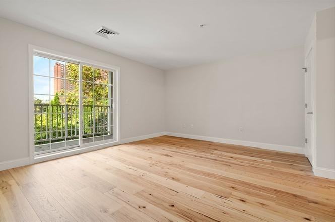 318 Rindge Ave #102 - Photo 6 of 14