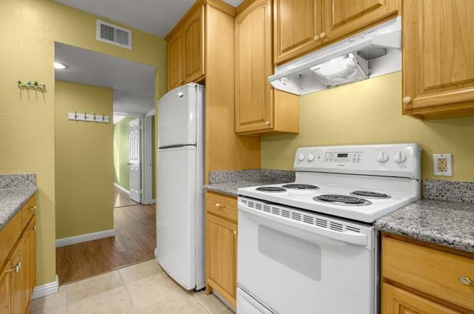 312 Tradewinds Dr #3 - Photo 2 of 13
