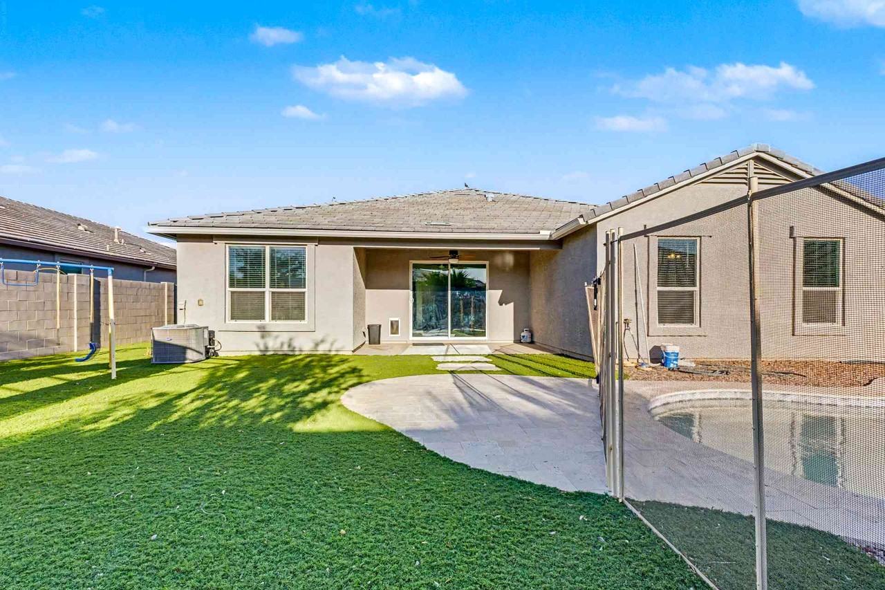 17028 N Palo Verde St - Photo 5 of 37
