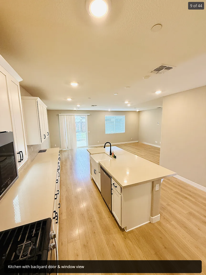 2249 Borealis Cir - Photo 6 of 8