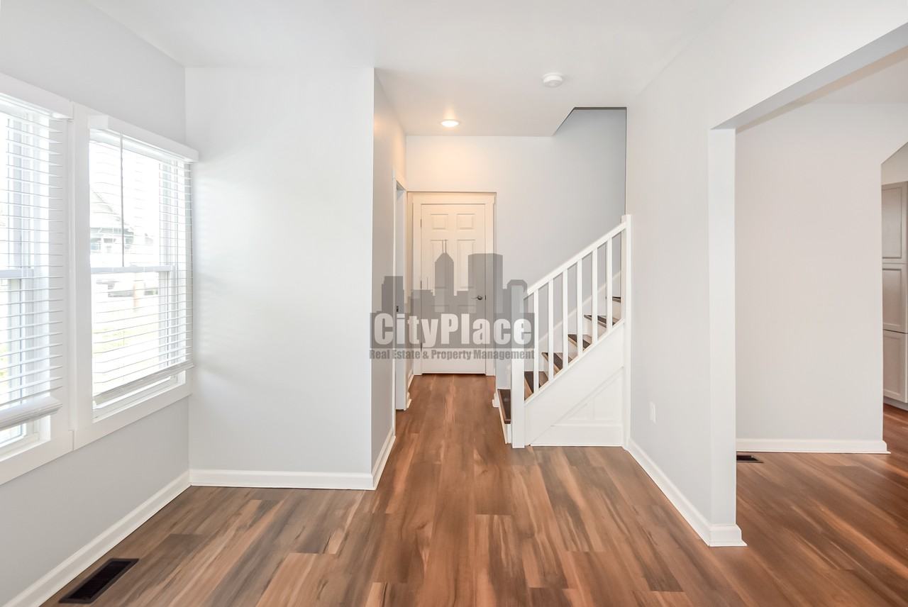 750 Cottage Ave - Photo 6 of 23
