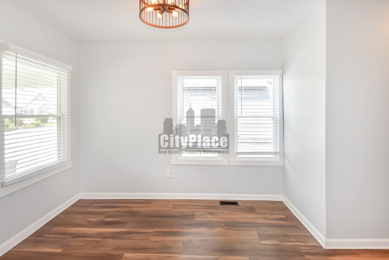 750 Cottage Ave - Photo 7 of 23
