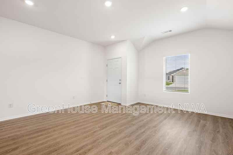 2637 E Gila Way - Photo 5 of 26