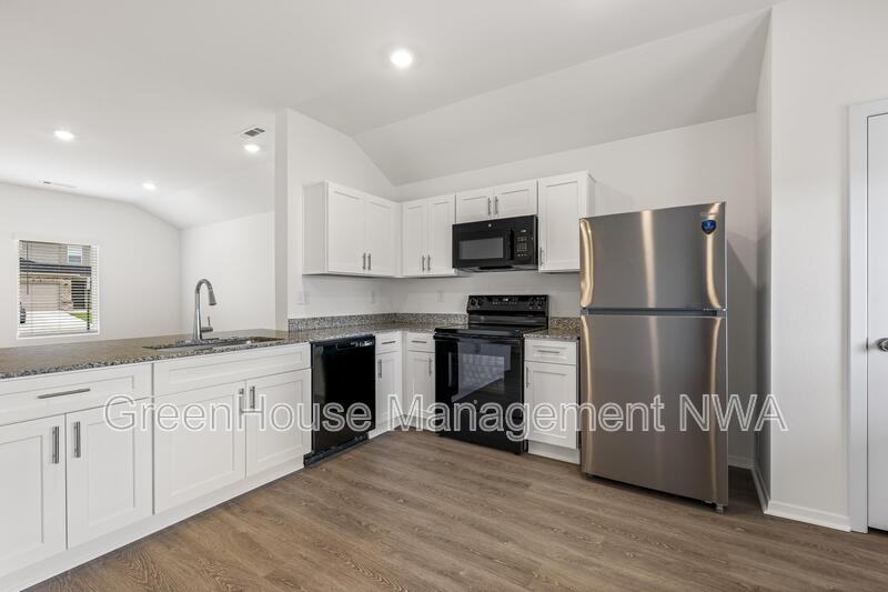 2637 E Gila Way - Photo 7 of 26