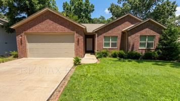 featured image of 9 Burnham Dr