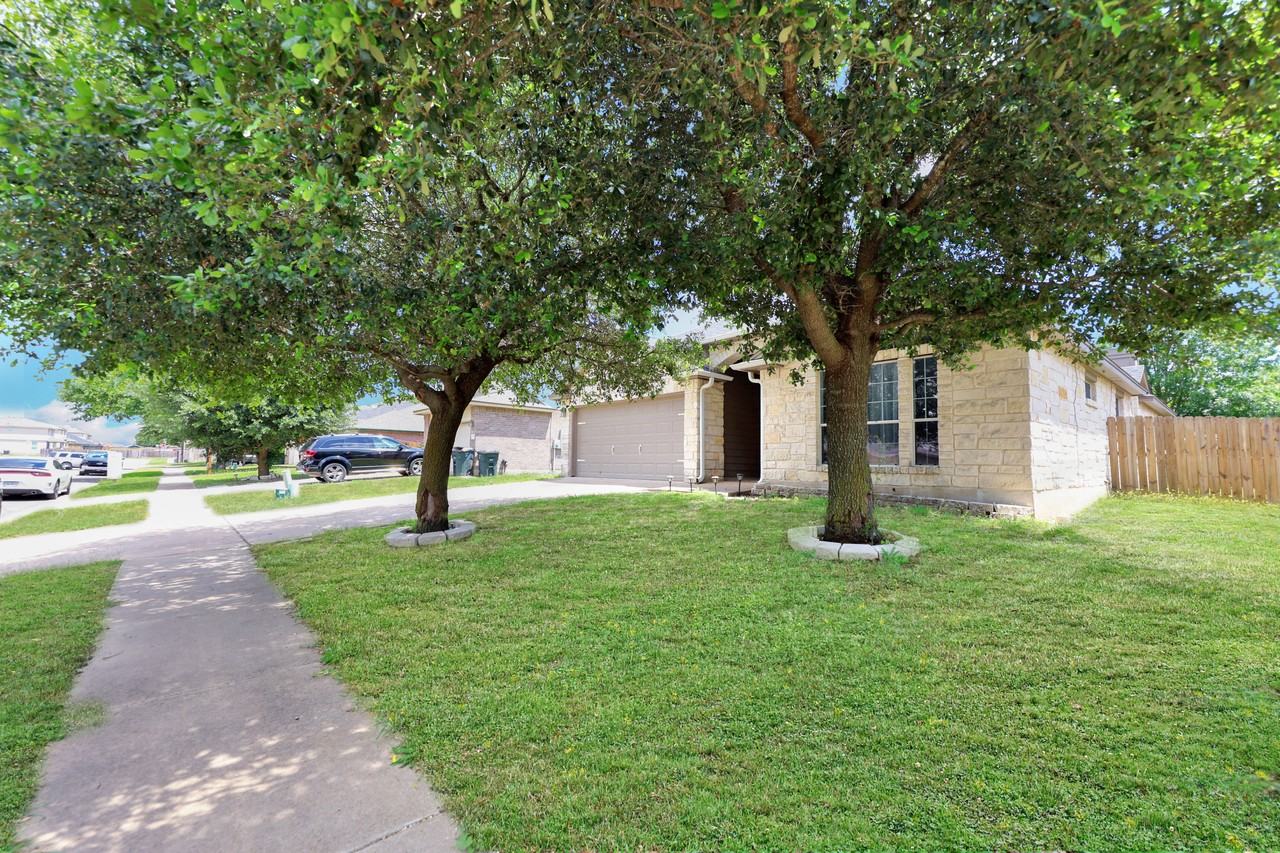 4502 Golden Gate Dr - Photo 3 of 24