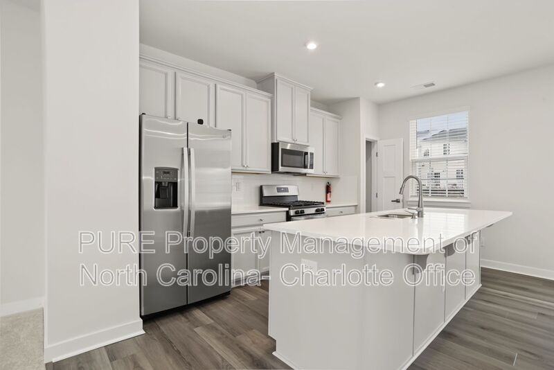 2140 Autumn Cyprus Ave - Photo 6 of 21