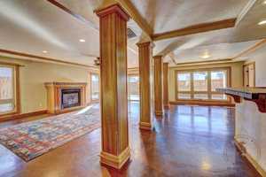 featured image of 1304 Monument Ct