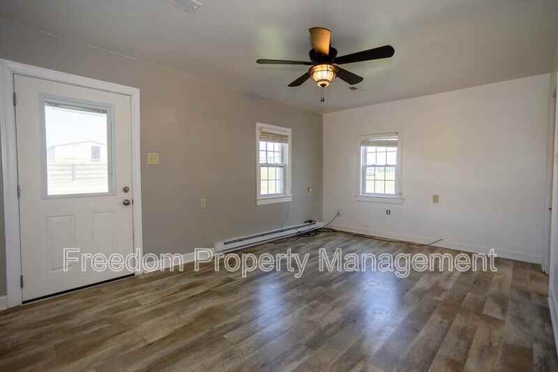 12203 Mystic Hill Ln - Photo 5 of 44