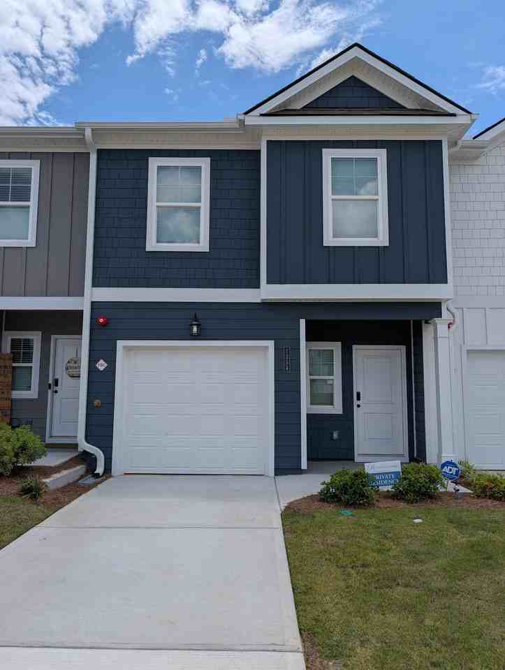 1354 Willow Brook Cir