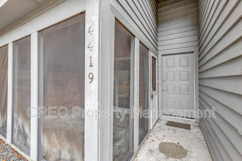 4419 Great Oak Dr - Photo 2 of 31