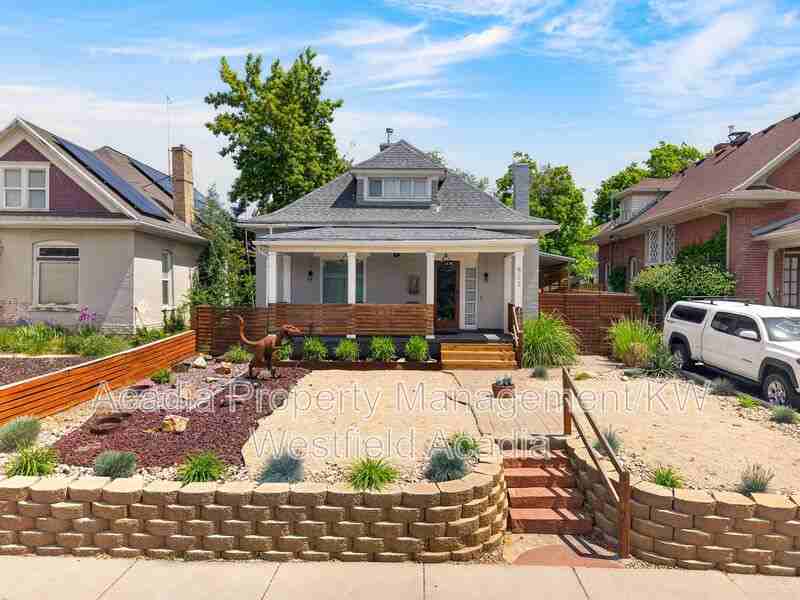 823 Southeast - Photo 3 of 50