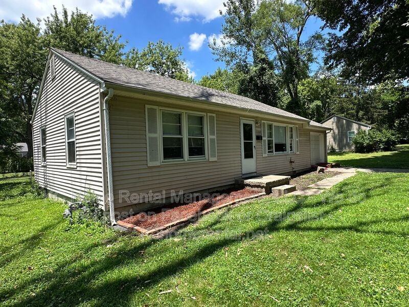 5160 Halsey St - Photo 3 of 33