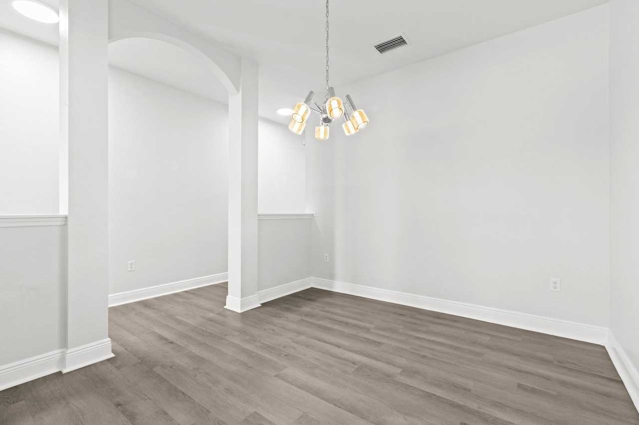 9530 Nathaniel Ln - Photo 7 of 50