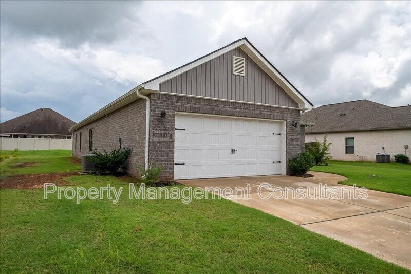 14872 Demarie Ln