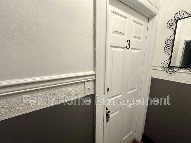 537 Cumberland St #3 - Photo 2 of 24