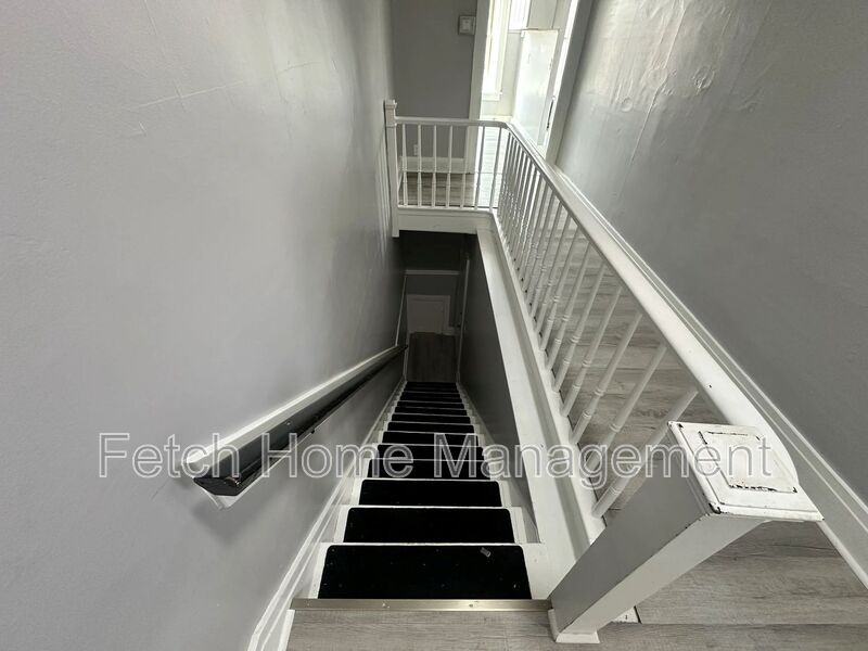 537 Cumberland St #3 - Photo 4 of 24