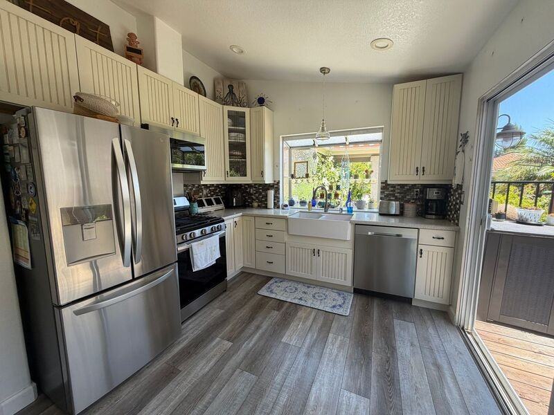 3760 Via Cabrillo - Photo 4 of 13