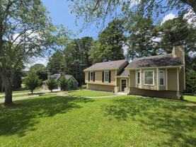 985 S Lassetter Cir - Photo 1 of 1