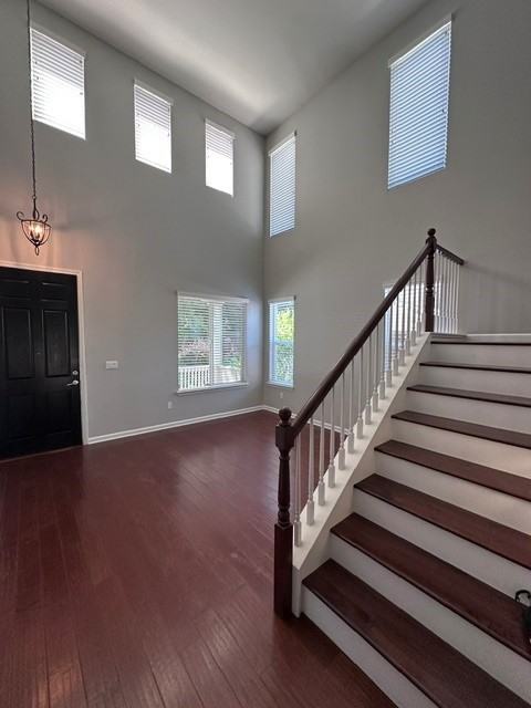 224 Barbrook Ct - Photo 4 of 21