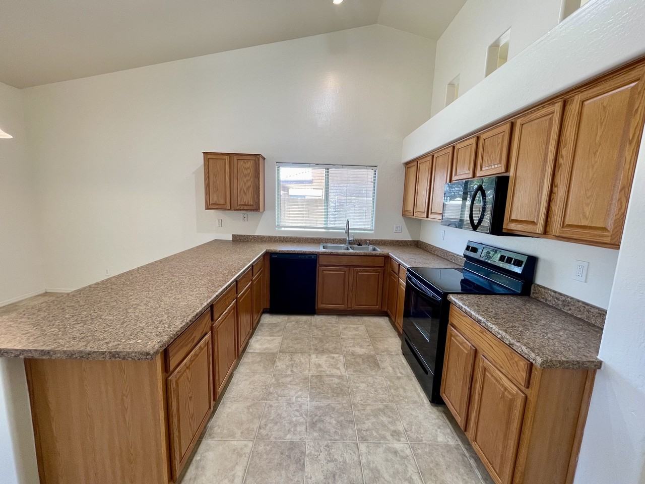 25853 W Elizabeth Ave - Photo 6 of 25