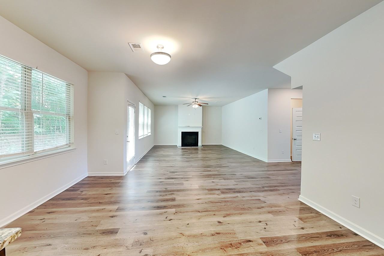 4971 Terrace Dr - Photo 3 of 20