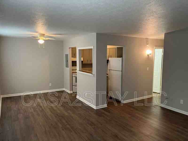 4915 Saddlebrook Ln #15 - Photo 2 of 7