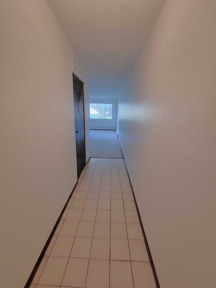 539 S Wasson Ln - Photo 6 of 34