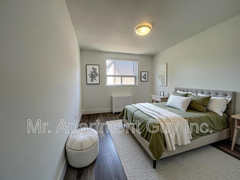257 Torrens Ave #202 - Photo 7 of 14