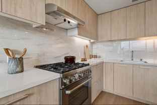 188 W Saint James St #10814 - Photo 1 of 1