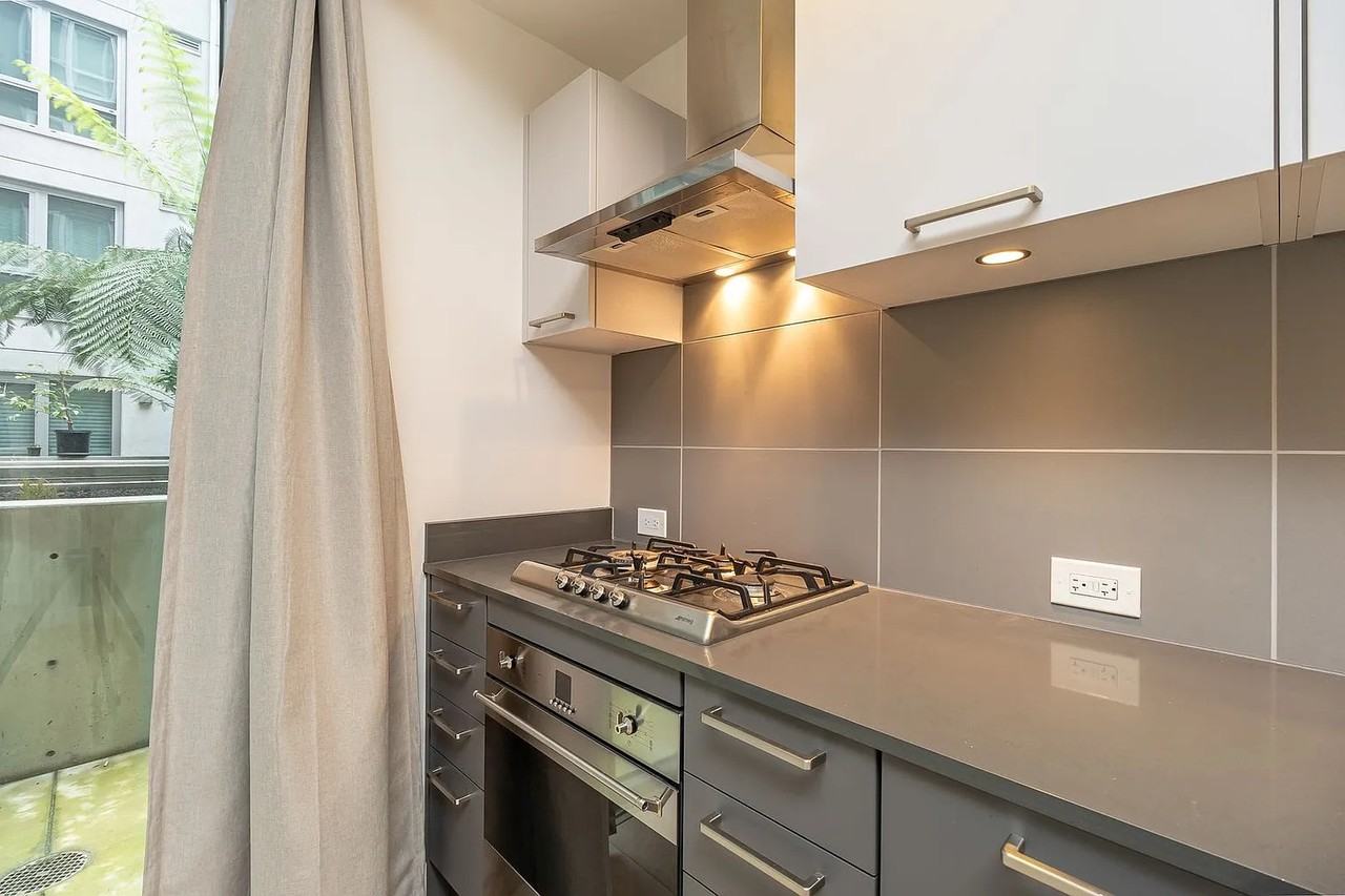 1075 Market St #205 - Photo 3 of 5