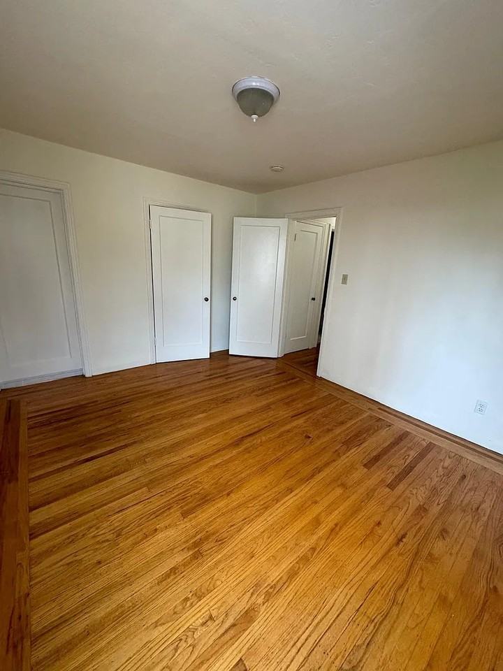 2338 Blake St - Photo 3 of 5
