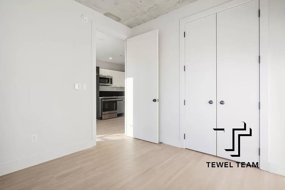 499 Concord Avenue #7a - Photo 5 of 16