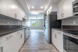 Bixby Hill Apartments - Photo 1 of 1