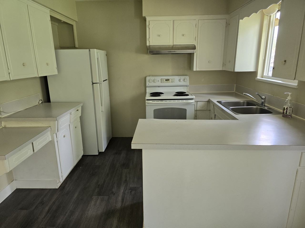 103A Ave & 149 St - Photo 2 of 4