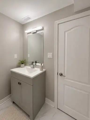 643 Frank St - Photo 7 of 11