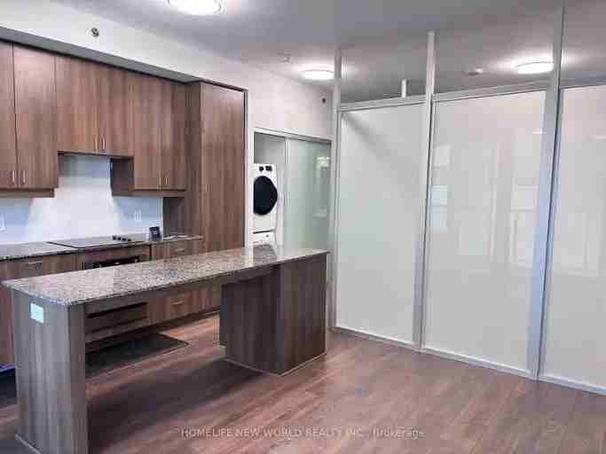 426 University Ave #1606 - Photo 2 of 13