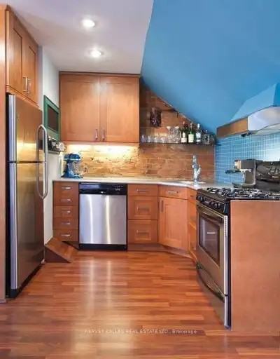 47 Northcote Ave #3 - Photo 3 of 13
