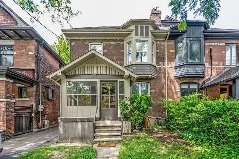 38 Browning Ave #2 - Photo 4 of 13