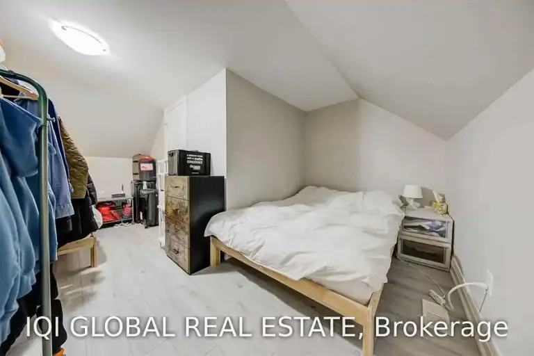 142 Grace St #2 - Photo 6 of 16