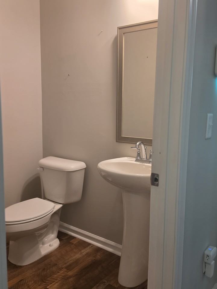 113 Richmond Dr #NA - Photo 4 of 11
