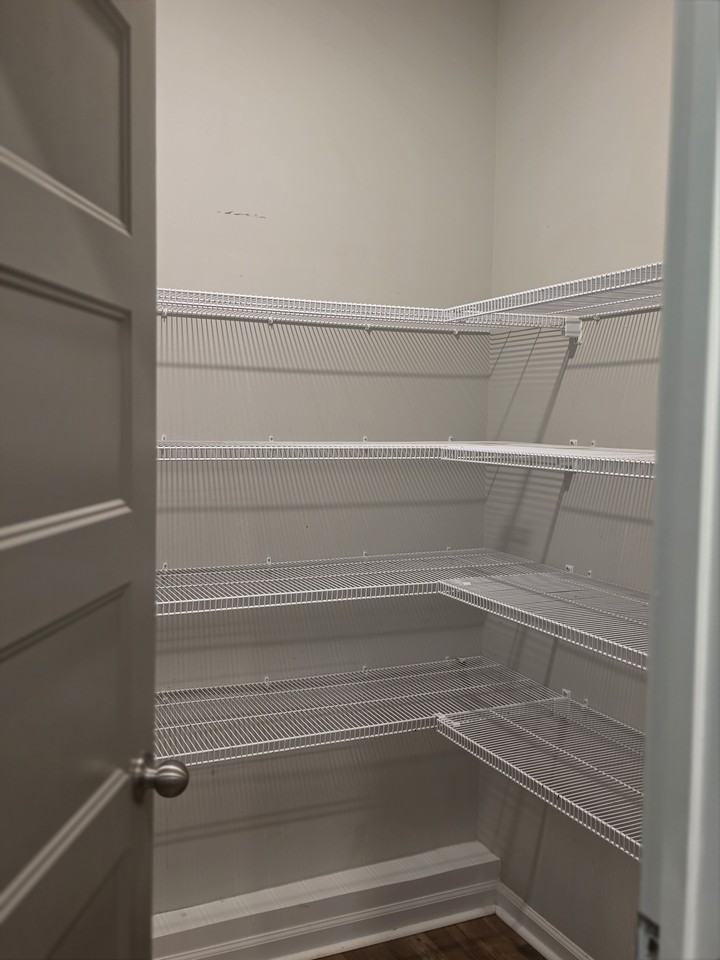 113 Richmond Dr #NA - Photo 5 of 11