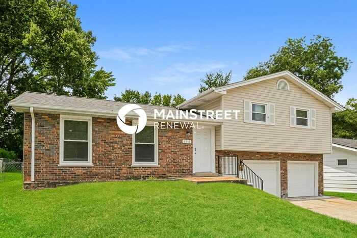 2943 Homewood Ave - Photo 2 of 21