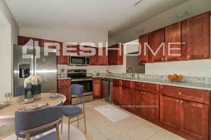 6027 Christian Way - Photo 2 of 18